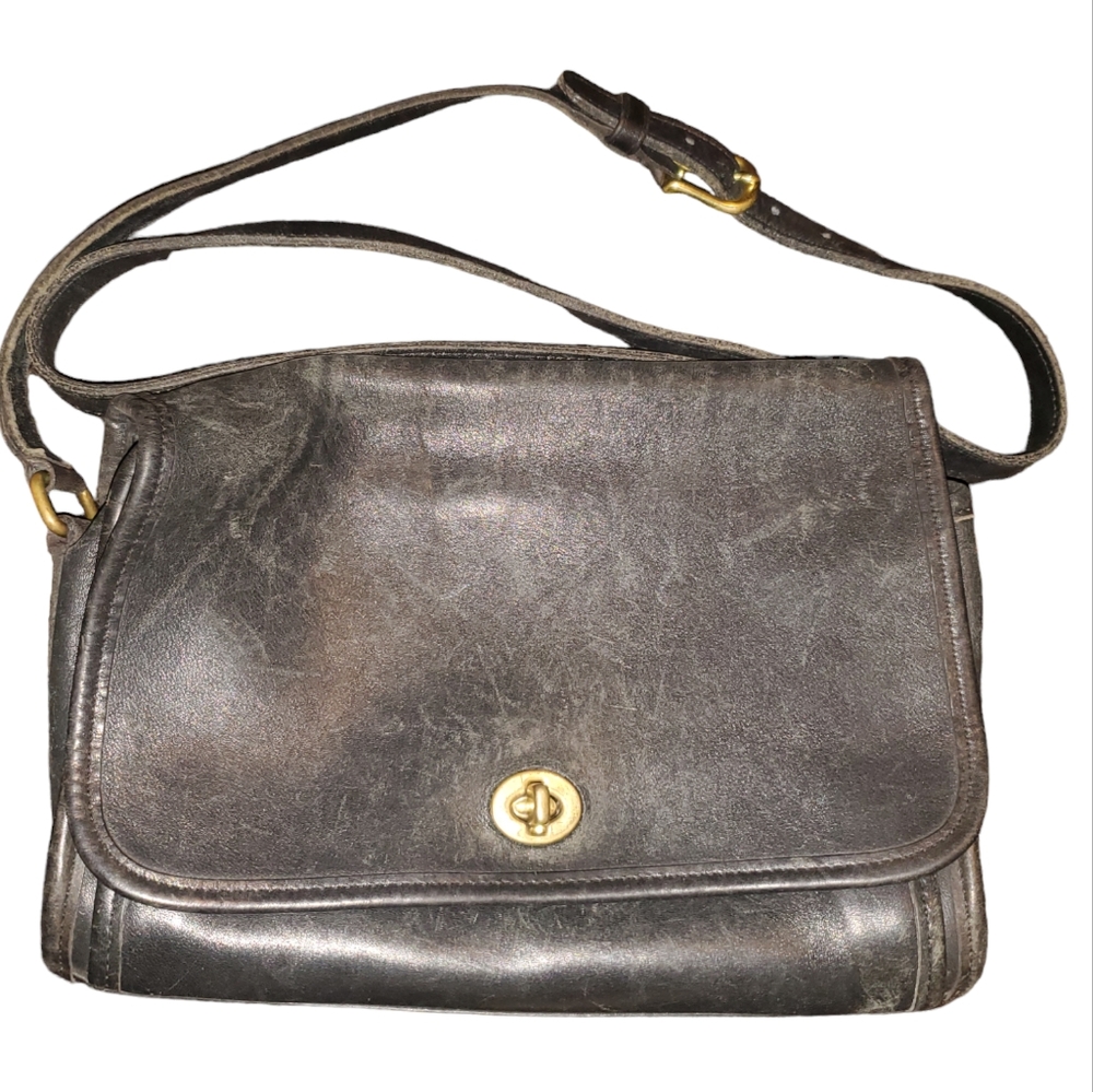 Coach woman's crossbody